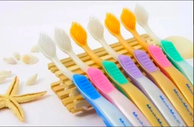 牙医建议三个月换一次牙刷有科学依据吗？